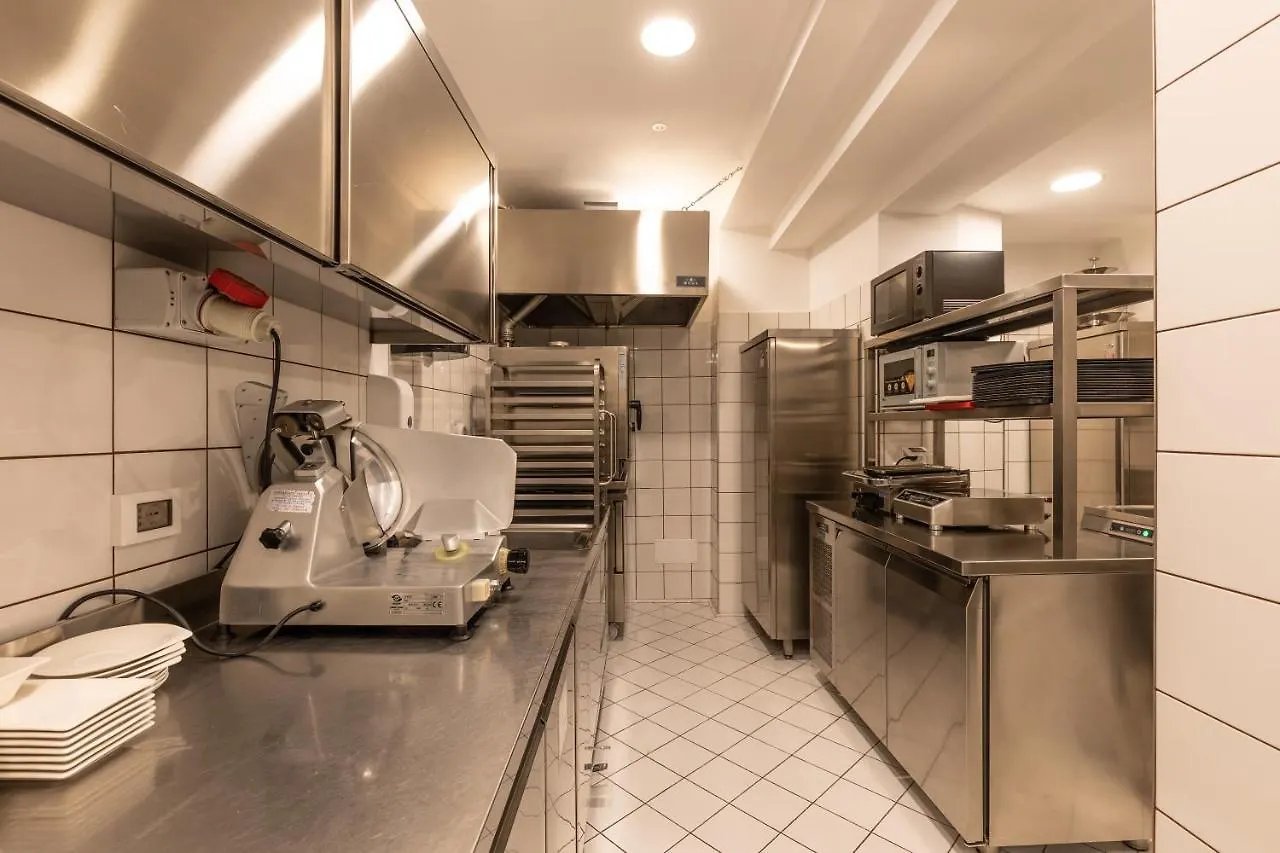 Hotel Ariston Milan
