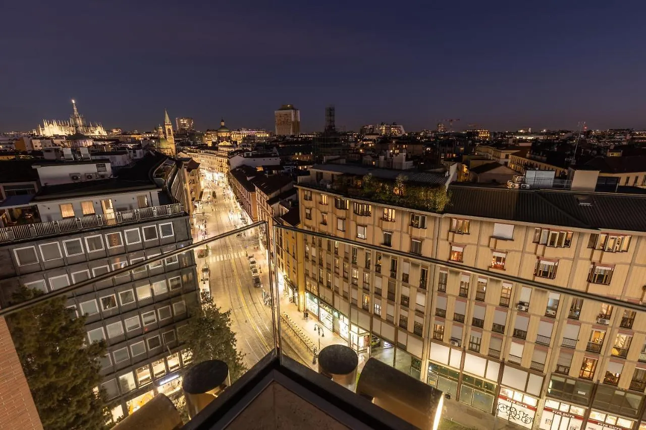Hotel Ariston Milan 4*,
