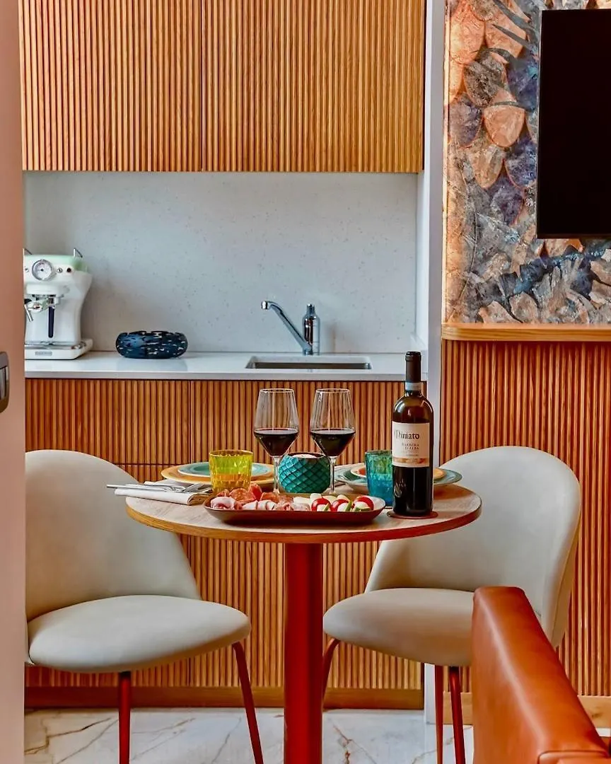 ****  Hotel Ariston Milan Italie